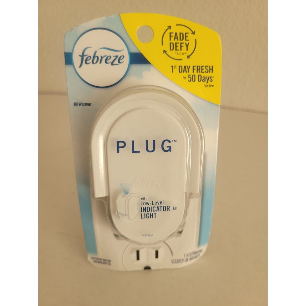 2 PACK‎ FEBREZE PLUG OIL WARMER DEVICE - Picture 2 of 3